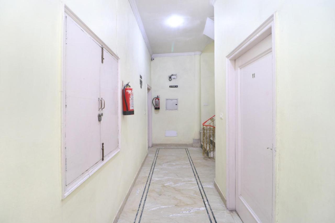 Oyo 24073 Hotel Hari Darshan Amritsar Bagian luar foto