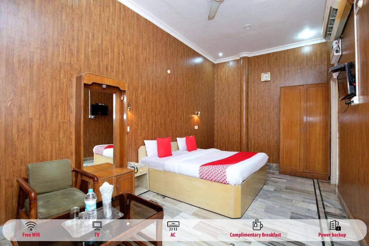 Oyo 24073 Hotel Hari Darshan Amritsar Bagian luar foto